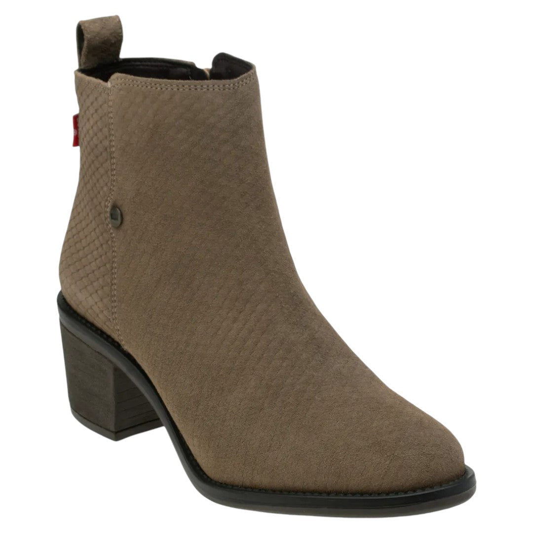 Bota Levi's Dama Lyssa L1225201 Piel Gamuza Grabada Arena