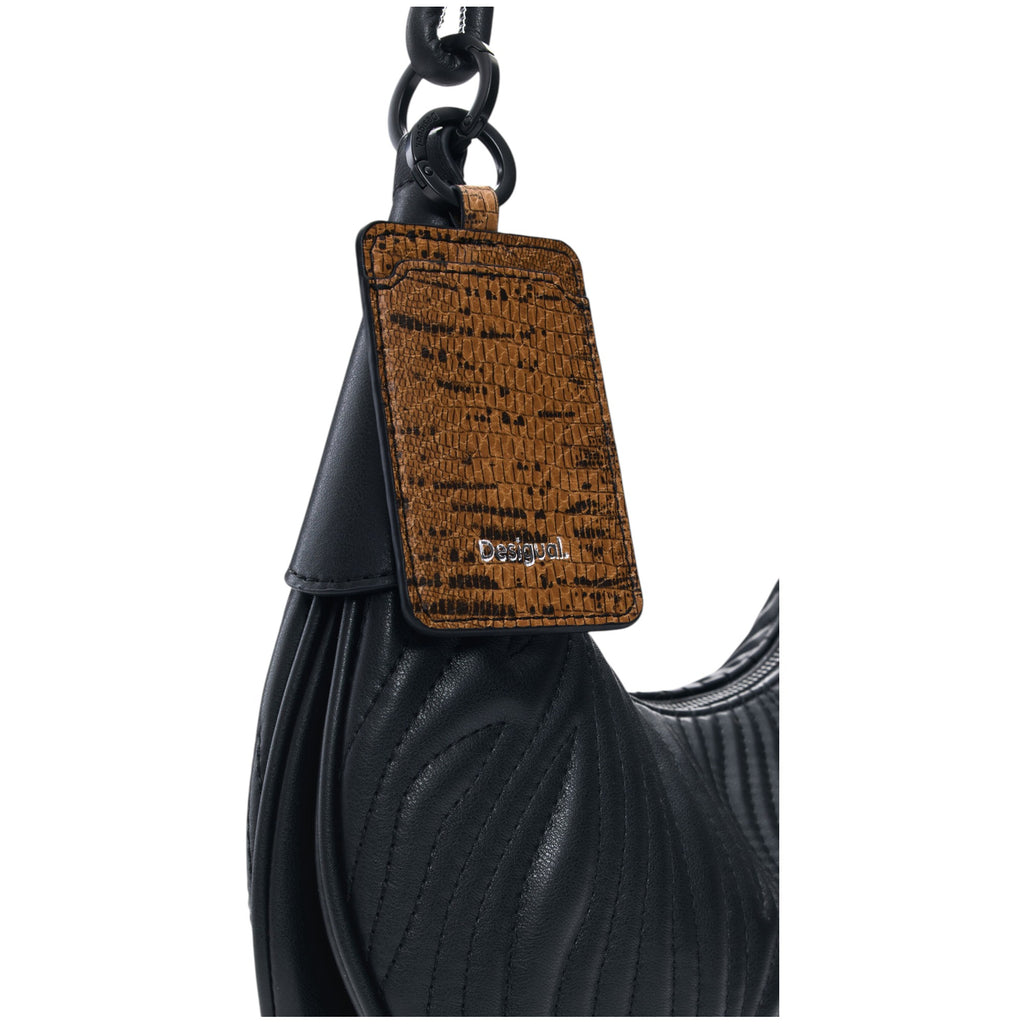 Bolso mediano ovalado relieve